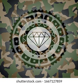 diamond icon inside camouflage texture