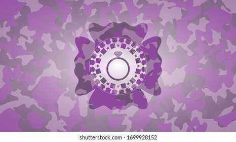 diamond ring icon on pink and purple camo pattern