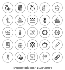 Diet icon set. collection of 25 outline diet icons with apple, boiled egg, carrot, carrots, chocolate, cereal, cheese, cupcake, fitness, french fries icons. editable icons.