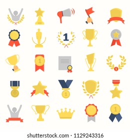 Diferentes premios y premios en color de iconos planos conjunto
