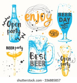 Different types of beer and cider. Pub menu. Bottle and glass in sketch style. Vector illustration of with alcoholic beverages. Oktoberfest set. 