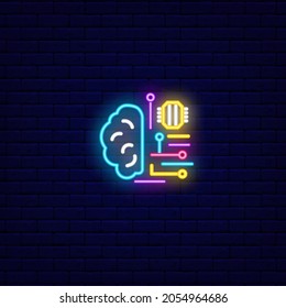 Icono de neón cerebral digital. Microchip en el cerebro. Microcircuito en la cabeza humana. Cartel de noche brillante. Banner de efecto luminoso exterior. Trazo editable. Ilustración aislada de las existencias vectoriales