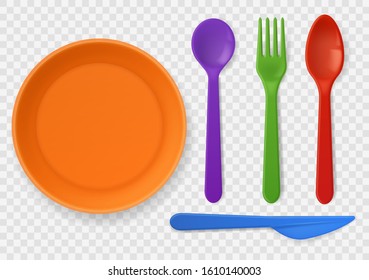 Vajilla de plástico desechable. Cubertería infantil de colores realistas. Cuchara, tenedor y cuchillo, utensilios de cocina para picnic. Conjunto vectorial de vectores aislados en color