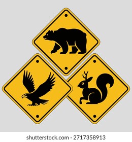 Sinais distintivos de aviso amarelo em forma de losango com silhuetas de animais selvagens da floresta, incluindo águia-ursa e esquilo-palha