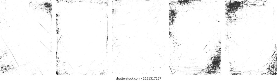 Ein bedrückter Hintergrund mit schwarzen Grunge-Texturen, Kratzern und Flecken auf weißer Oberfläche.