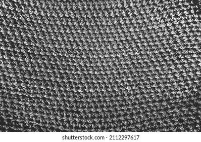Beklemmte Overlay-Struktur des Webmaterials. brüchiger Hintergrund. abstrakte Halbtonvektorgrafik