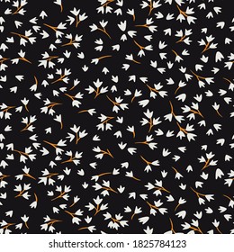 Patrón sin costuras florales. Sencilla pradera de flores silvestres aisladas. Dibujo plano. Pequeñas margaritas al estilo de las caricaturas. Fondo botánico de la naturaleza de primavera. Diseño de moda para tejidos y textiles.