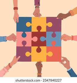 Diversas manos multiculturales sostienen un rompecabezas. Concepto de solución empresarial. Trabajo en equipo, comunicación, asociación. Ilustración vectorial dibujada a mano aislada en el fondo de la luz, estilo de caricatura plana.