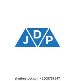 Diseño del logotipo de la forma del triángulo de DJP 3 en el fondo blanco. Concepto de logotipo de letra de iniciales creativas DJP.
