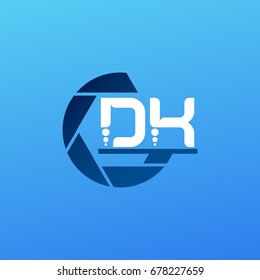 DK Logo