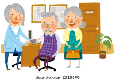 Médico revisando la presión arterial del anciano