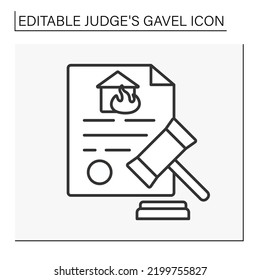  Icono de línea de documento. Corte. Las llamas se esparcieron en la propiedad. Decisión del juez. Concepto del juez Gavel. Isolar ilustración vectorial. Trazo editable