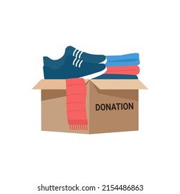 Caja de donaciones llena de ropa y accesorios, apoyo humanitario. Caridad y donación. Ilustración vectorial plana aislada en fondo blanco
