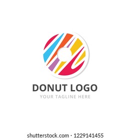 Plantilla vectorial del logotipo de salida. Ilustración vectorial para la confección de Donut. Logotipo vector abstracto redondeado colorido.