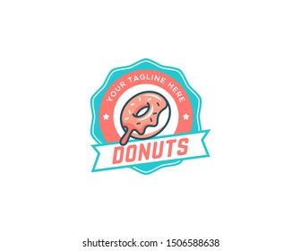 Donuts logo design. Vintage logo vector. Retro logo badge