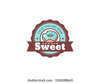 Donuts logo design. Vintage logo vector. Retro logo badge