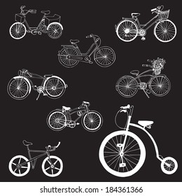 Bicicletas Doodle - dibujadas a mano - en vector