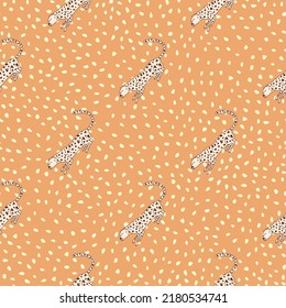 Doodle cheetah seamless pattern. Hand drawn cute leopard endless wallpaper. Wild animals background. Great for fabric design, textile print, wrapping, cover. Vector illustration.