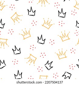 Doodle crown hand drawn seamless pattern. Doodle princess crown, queen tiara pattern. Line sketch royal background. Queen, king hand drawn simple background, wallpaper. Vector illustration.