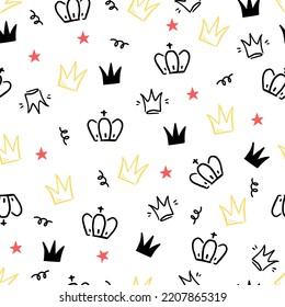 Doodle crown hand drawn seamless pattern. Doodle princess crown, queen tiara pattern. Line sketch royal background. Queen, king hand drawn simple background, wallpaper. Vector illustration.