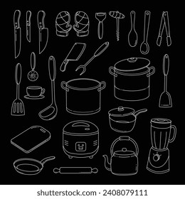 Doodle hand drawn kitchen utencils. Set of kitchenware sketch. Vintage doodles for design restaurant menus and decorating vector illustration