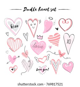 Doodle heart set