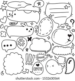 Doodle set of cute speech and thought bubbles hand drawn