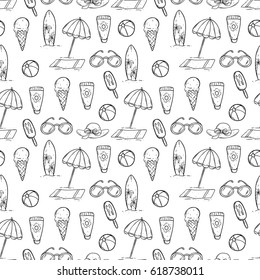 doodle summer elements in seamless pattern on white background