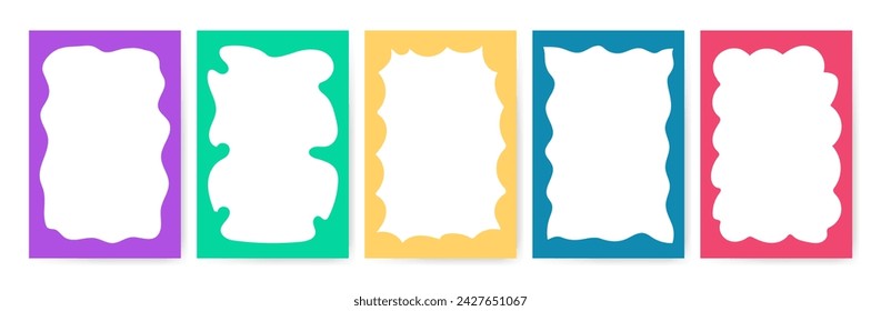 Doodle Wave scalloped edge background for social media. Hand drawn border set with wavy pattern. Trendy graphic template of curved frame textbox. Geometric abstract children creativity