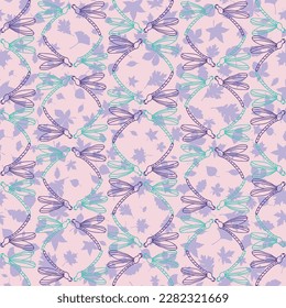Patrón de la libélula sin fisuras en el fondo floral. Fondo de verano de repetición floral para tejidos o tapices. Diseño de libélula. 