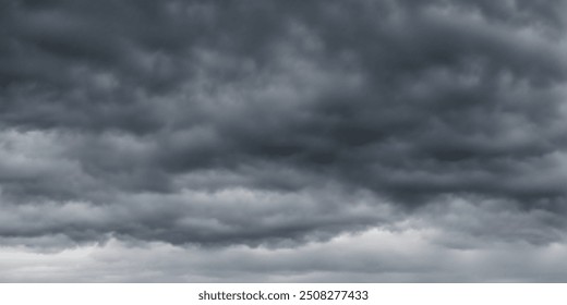 Dramático céu de outono, nuvens tempestuosas no céu escuro, fundo vetorial