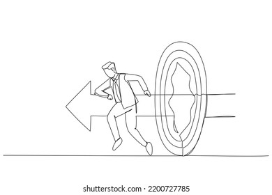 Drawing Of Businessman Like Superhero Running And Breaking Target Archery. Metaphor Of Success Goal And Success. Single Line Art Style
