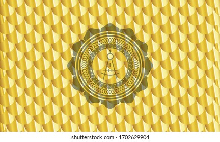 icono de brújula de dibujo dentro del emblema dorado o la placa. Patrón de escalas. Ilustración vectorial. Detallado. 