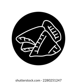 Dried coconut black line icon. Natural organic super food. Pictogram for web page, mobile app, promo.