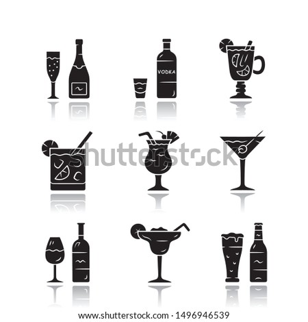 Drinks drop shadow black glyph icons set. Alcohol drinks card. Champagne, vodka, hot toddy, wine, beer, cocktail in lowball glass, martini, margarita, pina colada. Isolated vector illustrations
