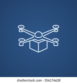 Drone entregando um ícone de linha de pacote para web, celular e infográficos. Ícone azul claro vetorial isolado no plano de fundo azul.