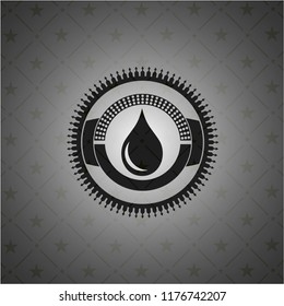 drop icon inside black badge