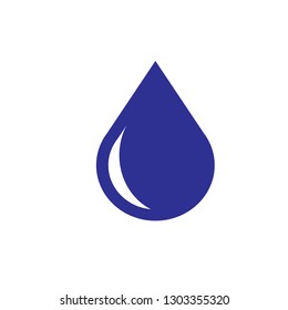 Drop Water Icon Vector Illustration Sign & Symbol. 