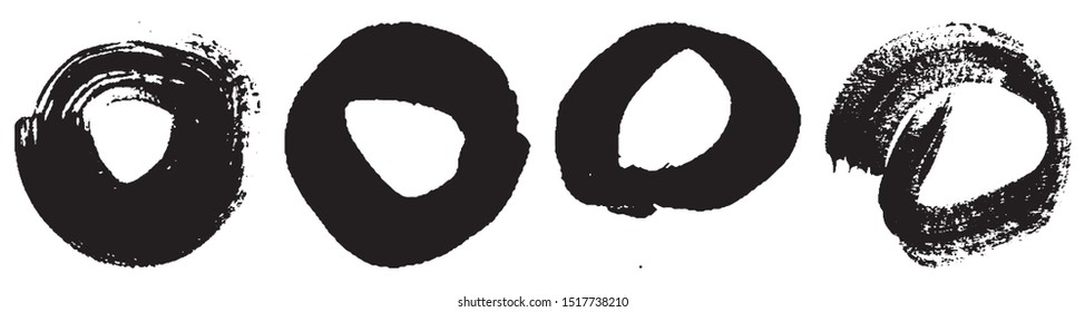 Dry brush strokes in a circle. Set of grunge pattern black on white background