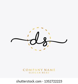 DS Initial handwriting logo template