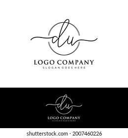 DU Initial letters, handwriting signature logo.