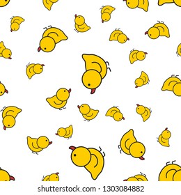 Ducklings seamless pattern in cartoon style. On white background, vector illustration.