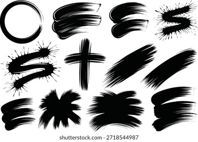 Colección de pinceles y salpicaduras de tinta negra dinámica
