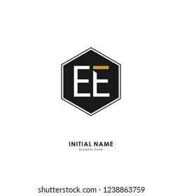 E E EE Initial logo letter with minimalist concept. Vector with scandinavian style logo.