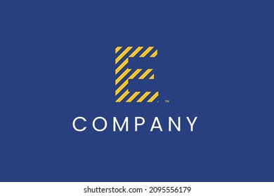 E-Letter-Logo mit goldenem Farbverlauf