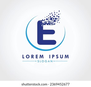 E Diseño de logotipo con efecto de dispersión aislado en fondo blanco. Ilustrador vectorial.