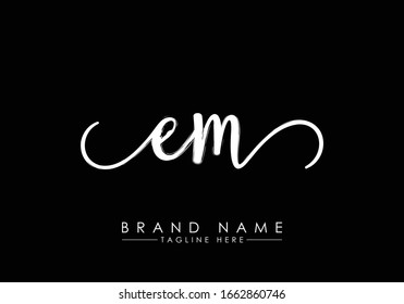 E M Initial-Handschrift-Logo-Vektorillustration, Handschrift-Logo-Design mit Brush, Logo für Mode, Team, Hochzeit, luxuriöses Logo