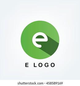 e simple green alphabet logo with long shadow