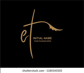 E T Initial Handwriting Logo Template
