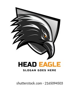 diseño del logotipo de la cabeza del águila con el escudo. ilustración vectorial